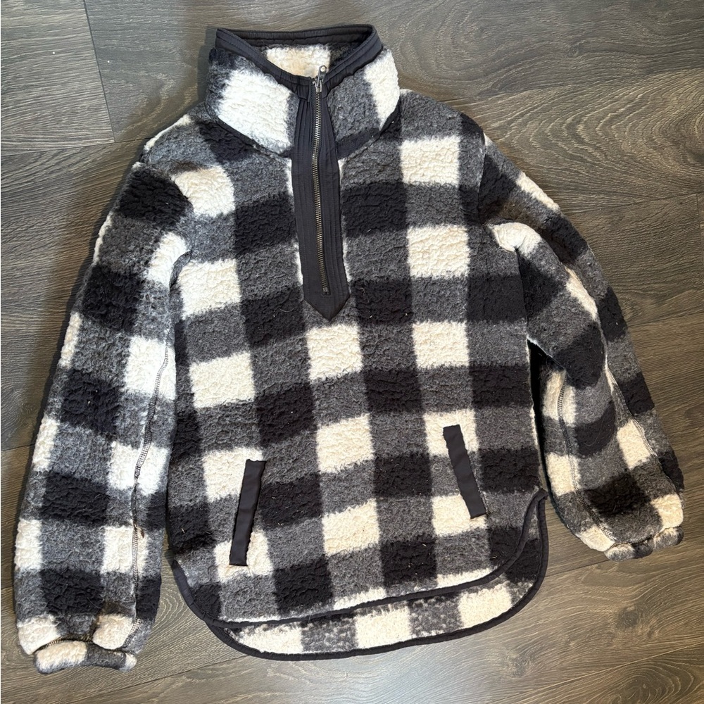 Abercrombie & Fitch Buffalo plaid Sherpa Jacket